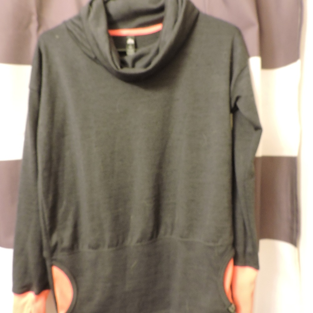 Cowl Neck - Workout Long Sleeve Top